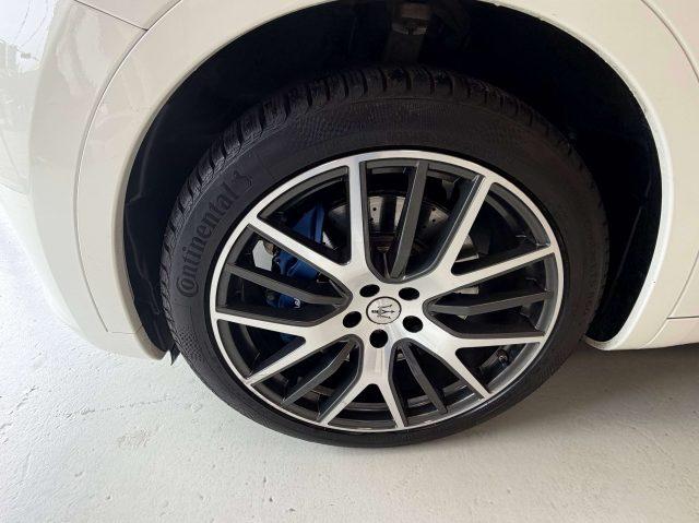 MASERATI Levante Levante 2.0 mhev GT 330cv auto