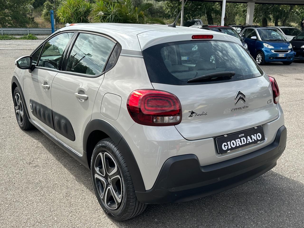 Citroen C3 1.6 BlueHDi 75 cv S&S Shine