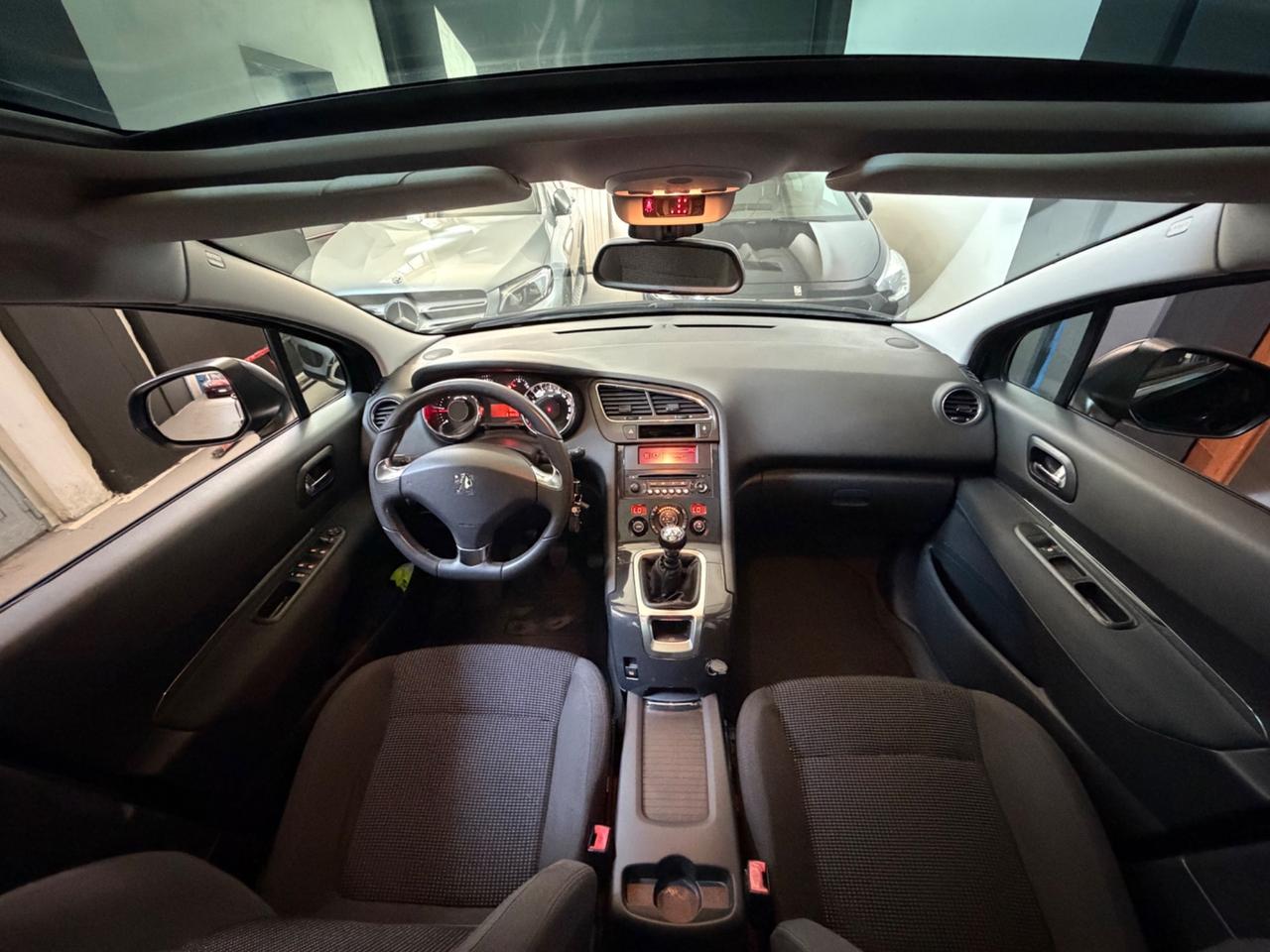 Peugeot 5008 1.6 HDi 7 Posti