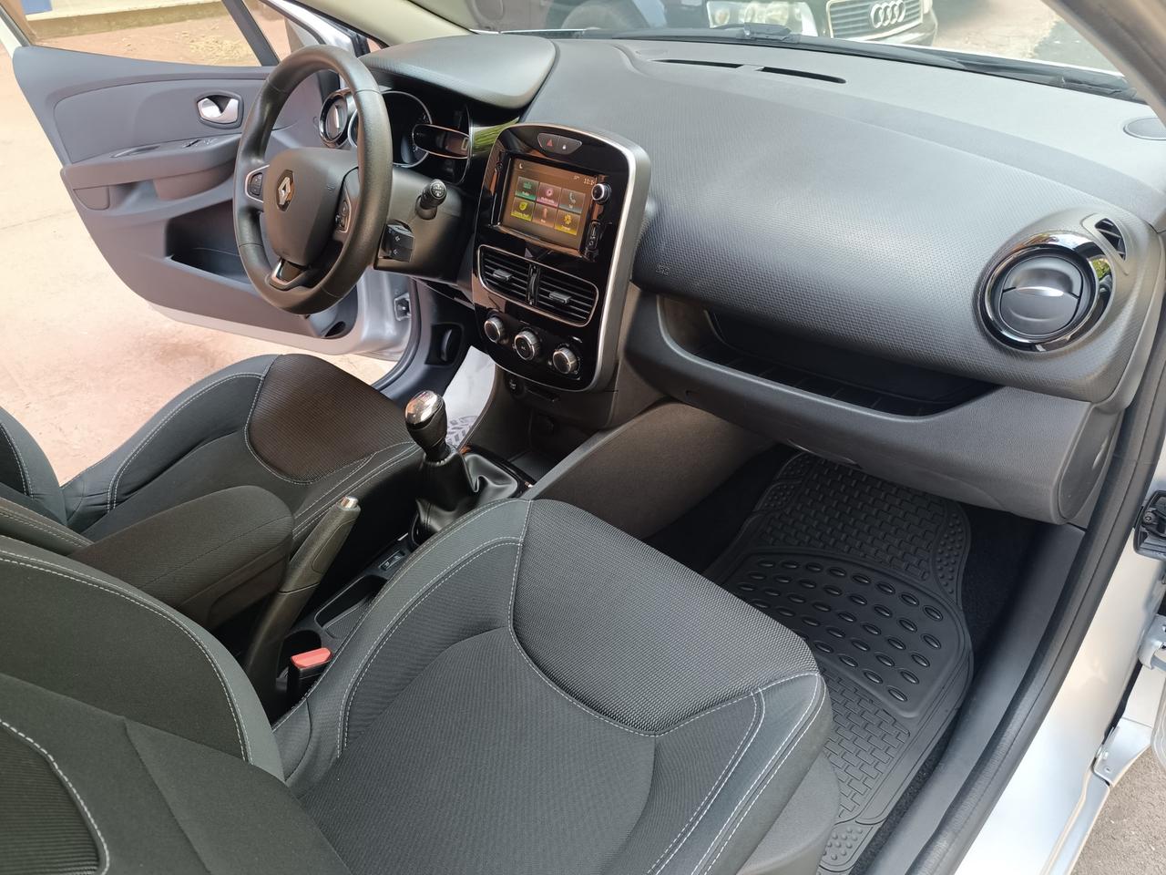 Renault Clio dCi 8V 75 CV 5 porte Moschino Zen