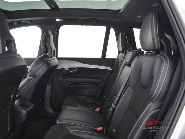 VOLVO XC90 B5 AWD Geartronic R-design