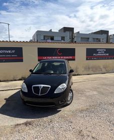 Lancia Ypsilon 1.2 Oro Bianco