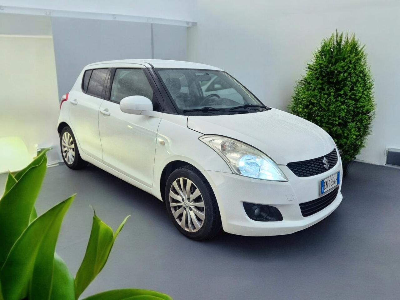 Suzuki Swift 1.2 VVT GPL CAMBIO AUTOMATICO