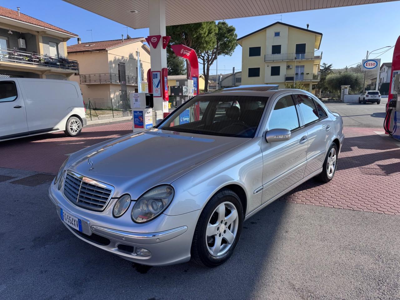 Mercedes-benz E 220 CDI cat Elegance