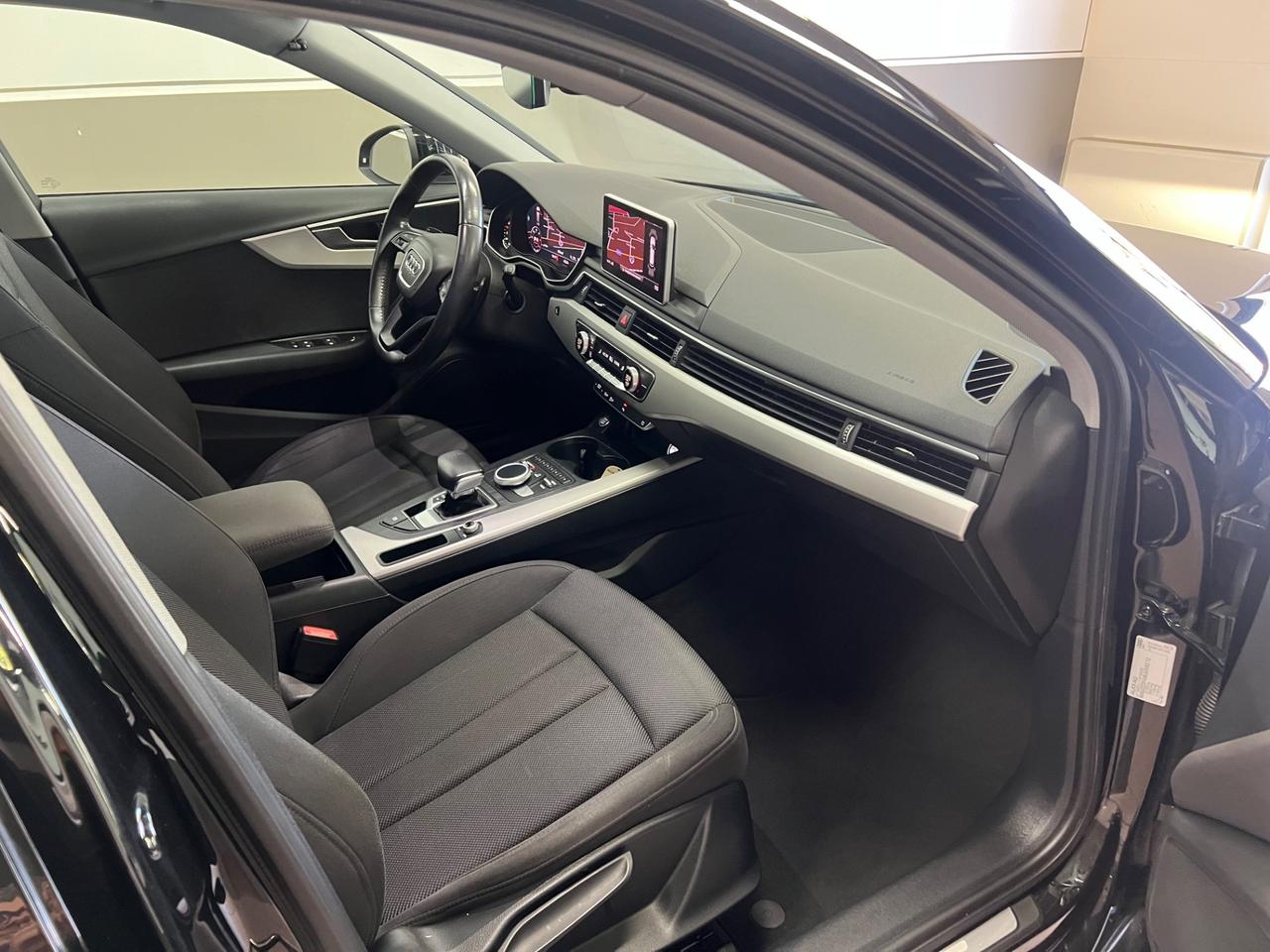 Audi A4 Avant 35 TDI S tronic Business