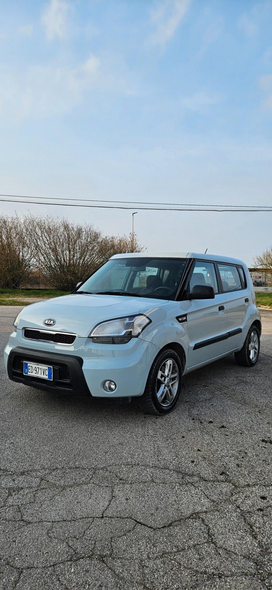 Kia Soul 1.6 CVVT Active