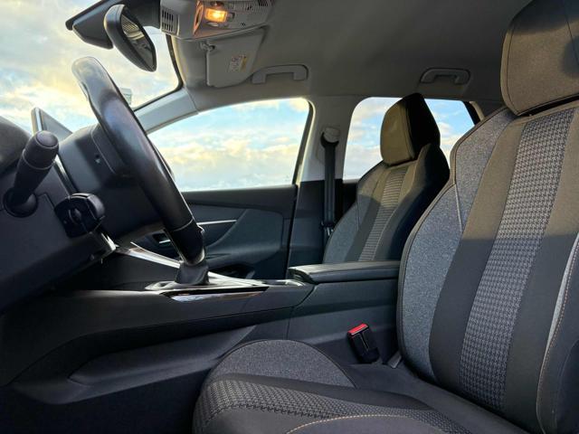 PEUGEOT 3008 BlueHDi 120 S&S Business