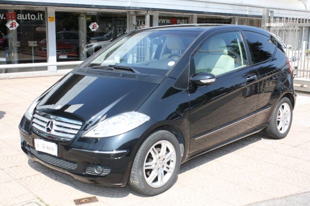 MERCEDES-BENZ A 170 Coup   Elegance