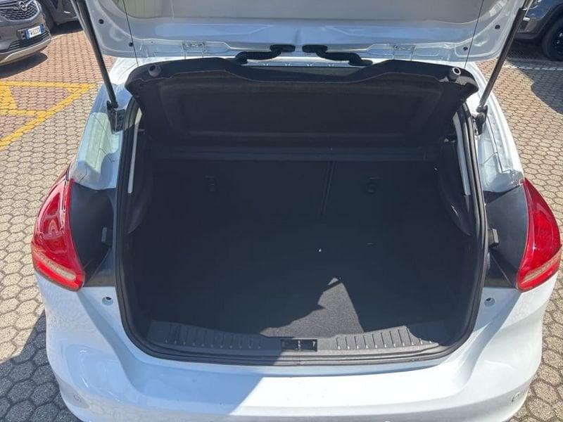 Ford Focus 5P 1.5 TDCI TITANIUM S&S 120CV MY17