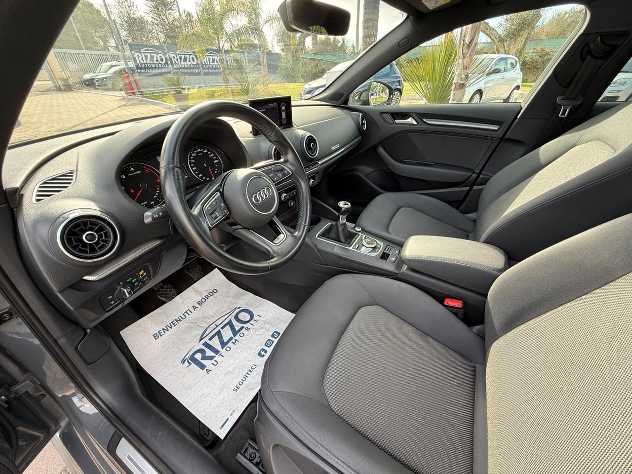AUDI A3 SPB 35TDI 150CV S-LINE TETTO IDENTITY BLACK
