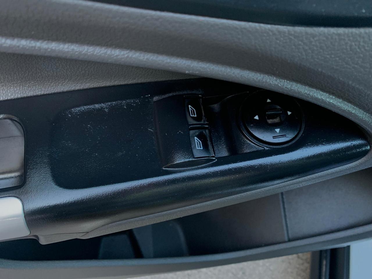 Ford Transit Connect 200 1.5 TDCi PC Furgone Entry