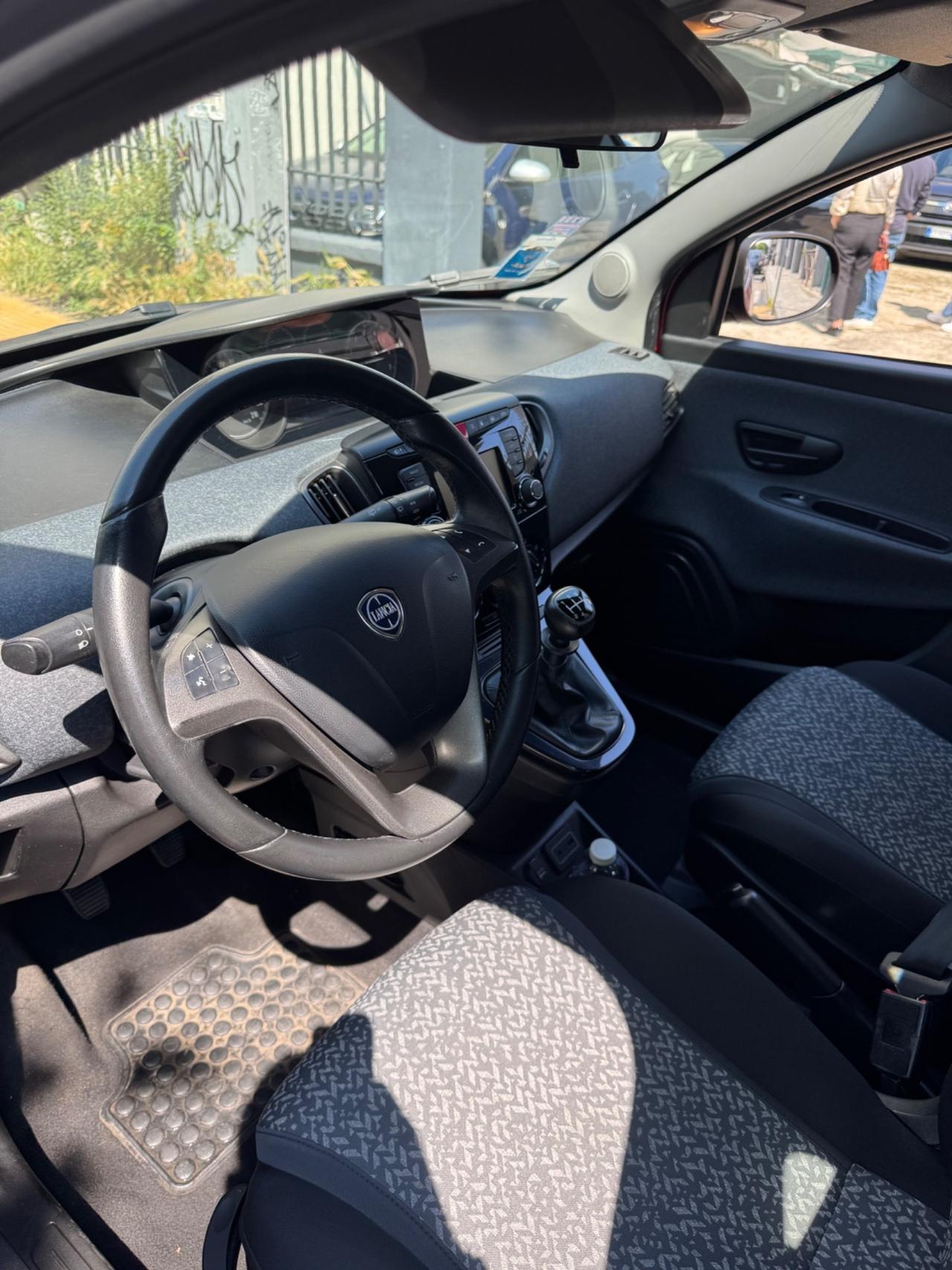 Lancia Ypsilon 0.9 TwinAir Metano Ecochic