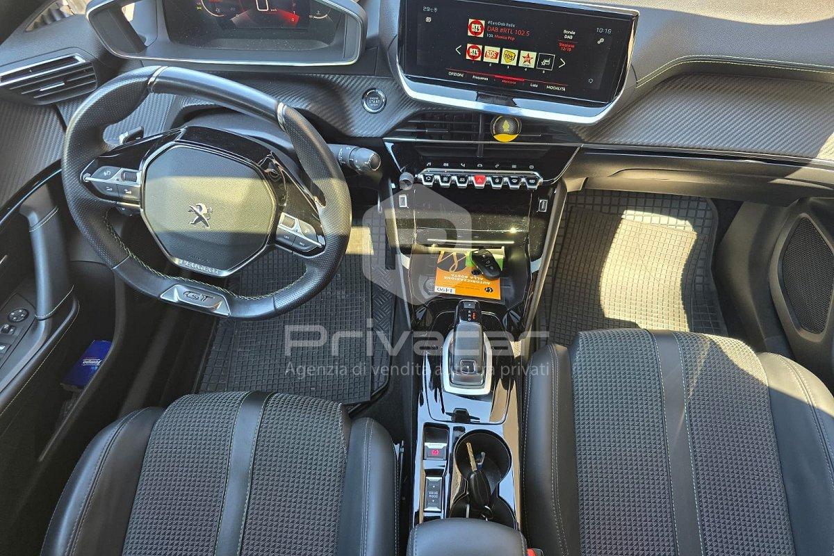 PEUGEOT 2008 BlueHDi 130 S&S EAT8 GT