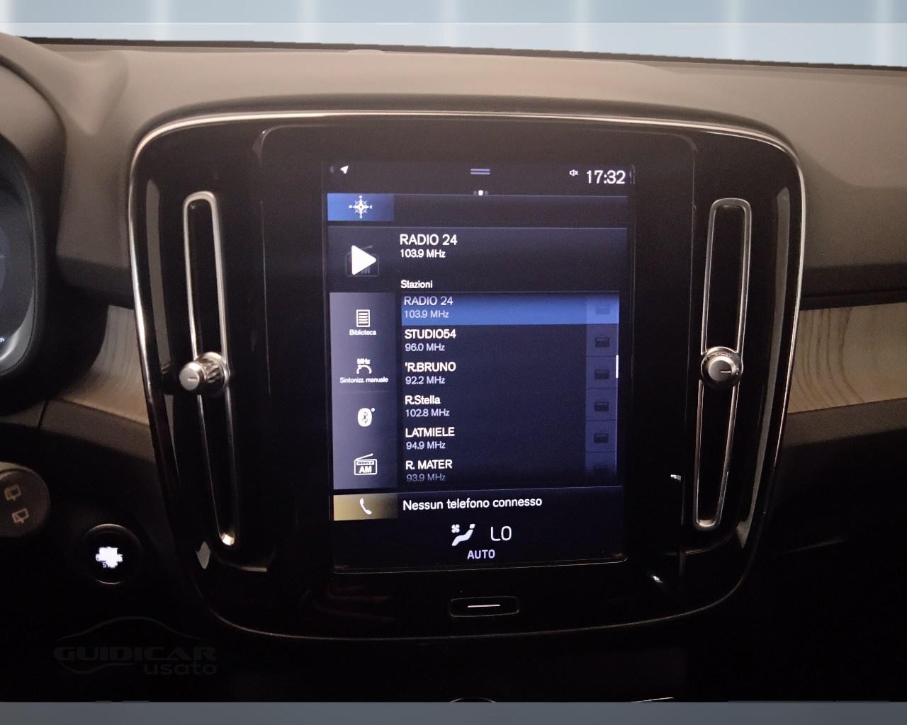 VOLVO XC40 - XC40 2.0 d3 Inscription geartronic my20