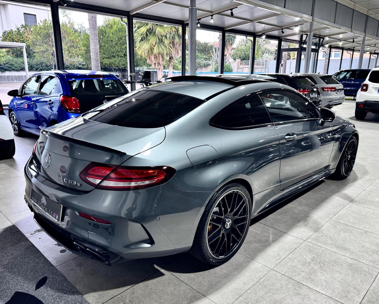 Mercedes-Benz C 63 AMG S Coupe