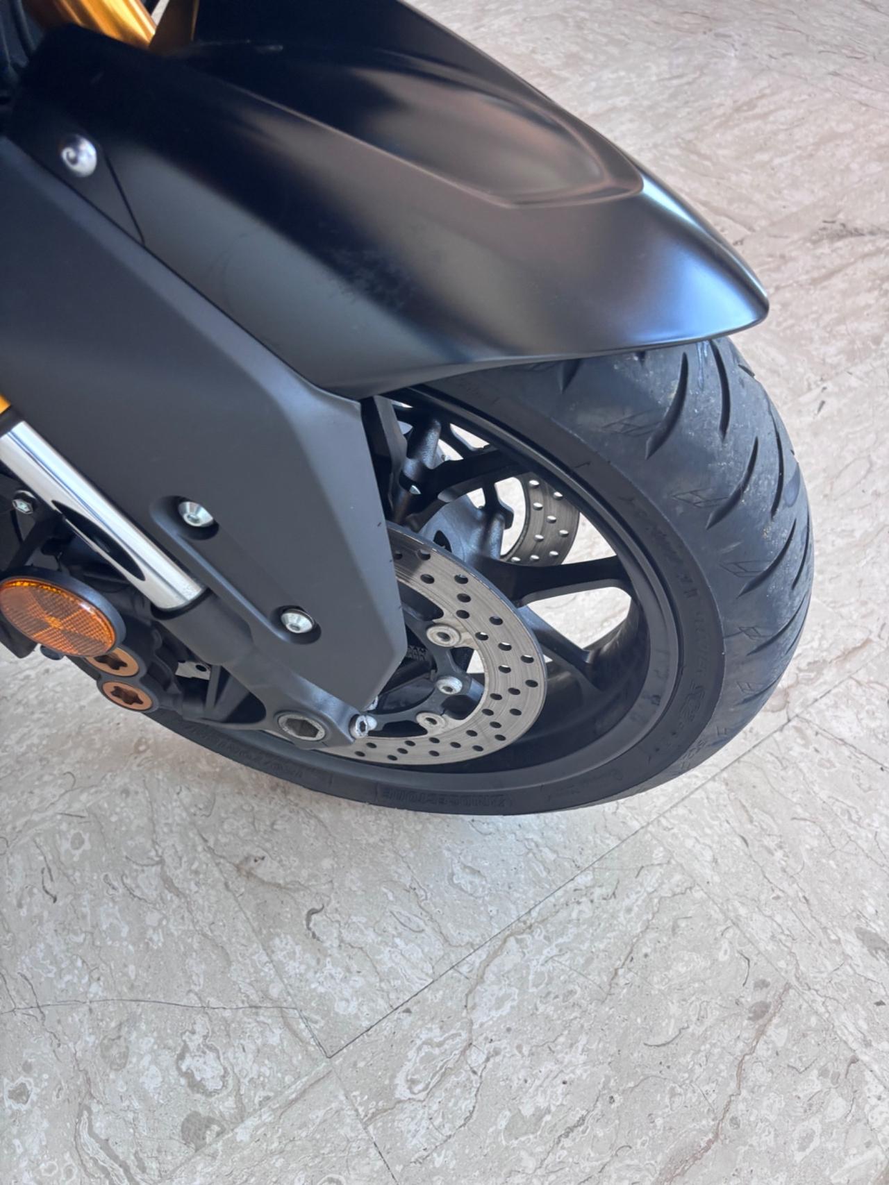 Yamaha T Max 560