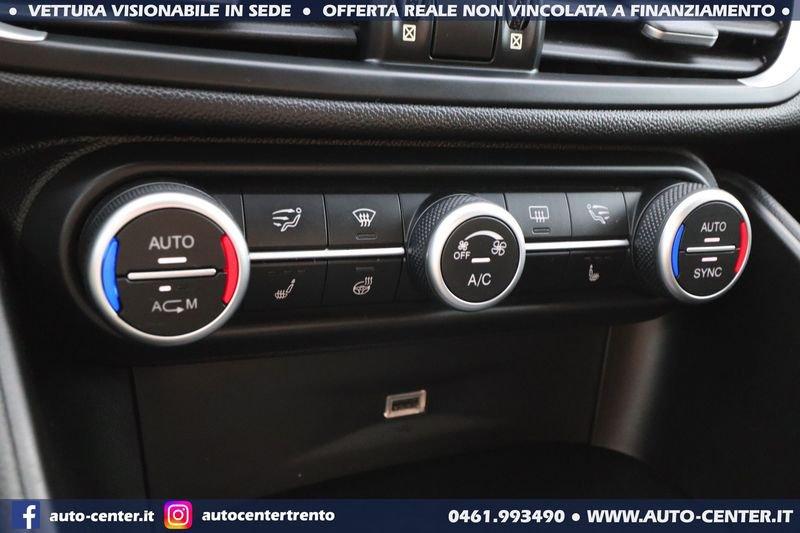 Alfa Romeo Giulia 2.0 Turbo AT8 200CV Super