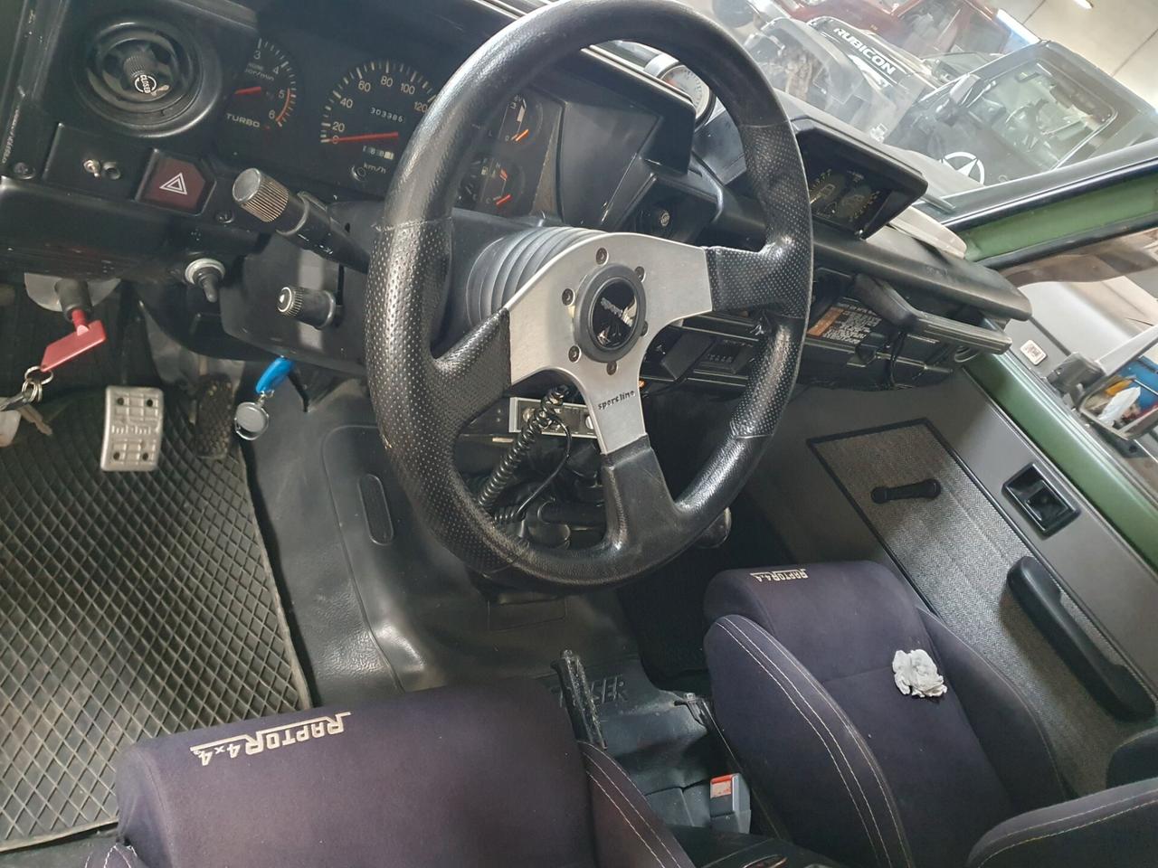 Toyota Land Cruiser II 2.4 turbodiesel SW LJ70 LX