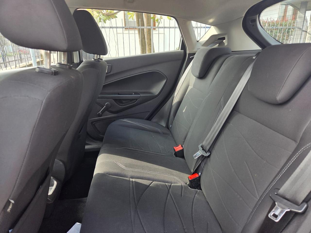 Ford Fiesta 1.4 5 porte Bz.- GPL Business