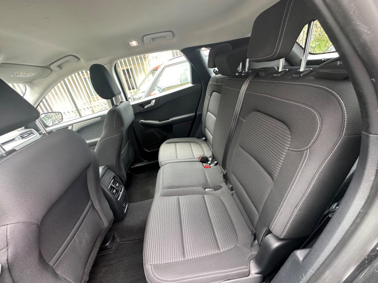 Ford Kuga 1.5 EcoBlue 120 CV aut. 2WD Titanium Business