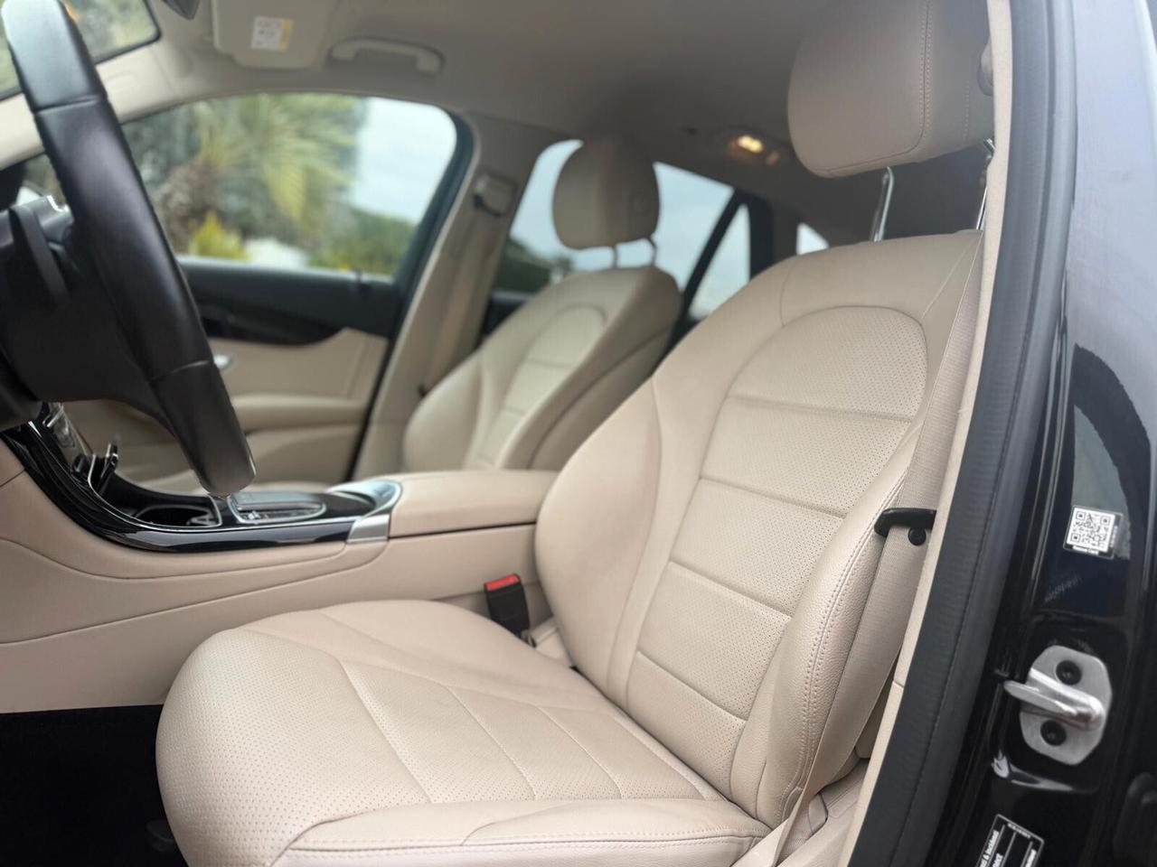 Mercedes-benz GLC 4Matic 2.0 D Executive Model Year 2021 *Pelle