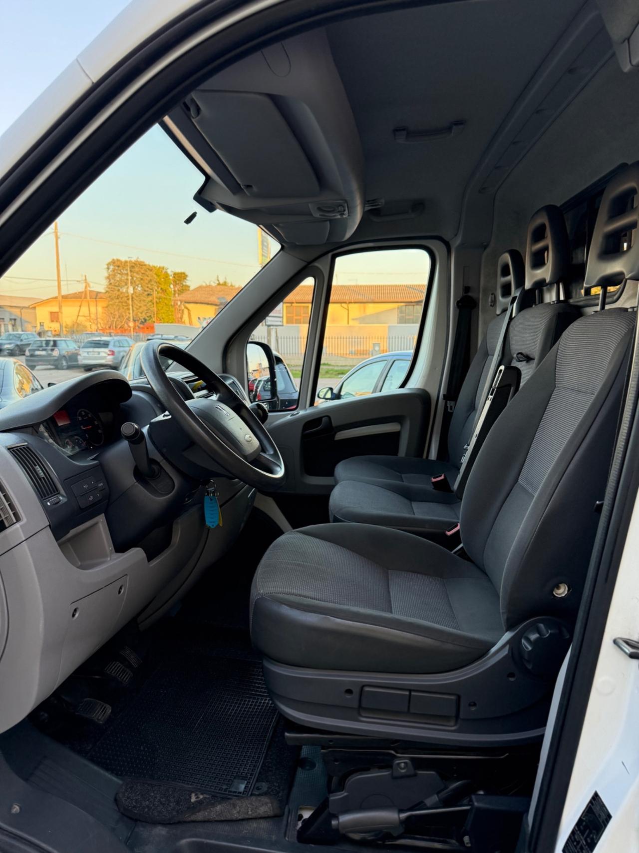 Peugeot Boxer 335 3.0 HDi/160CV PLM-TM Furgone 160 CV