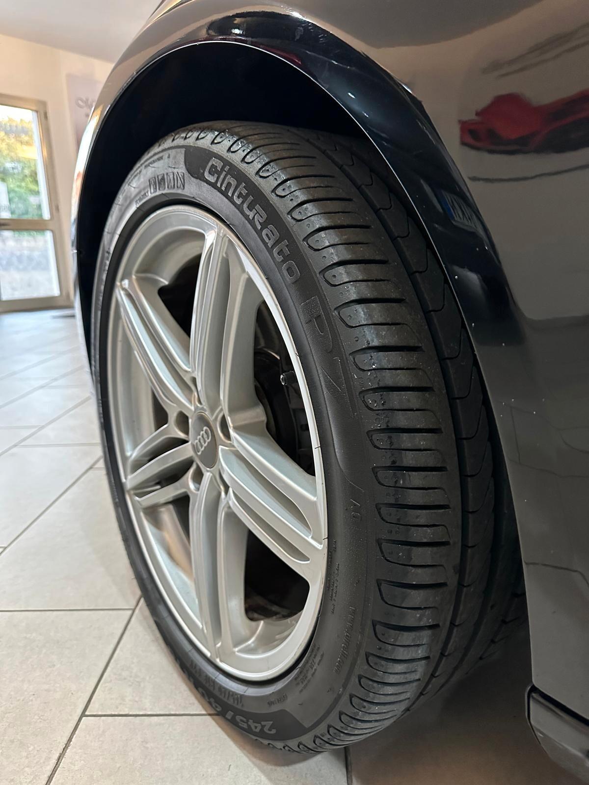 Audi A4 Avant 2.0 TDI 143CV F.AP. mult. Ambiente