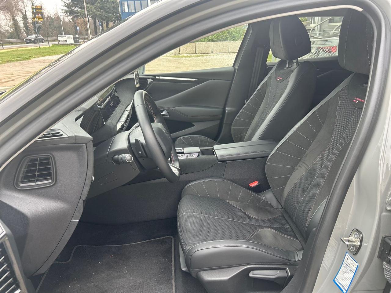 DS DS4 Performance Line+ 1.6 Puretech 180 #8260