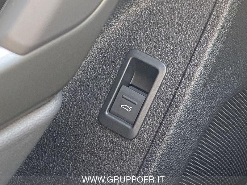 Audi Q3 SPB 35 TDI S tronic Identity Black