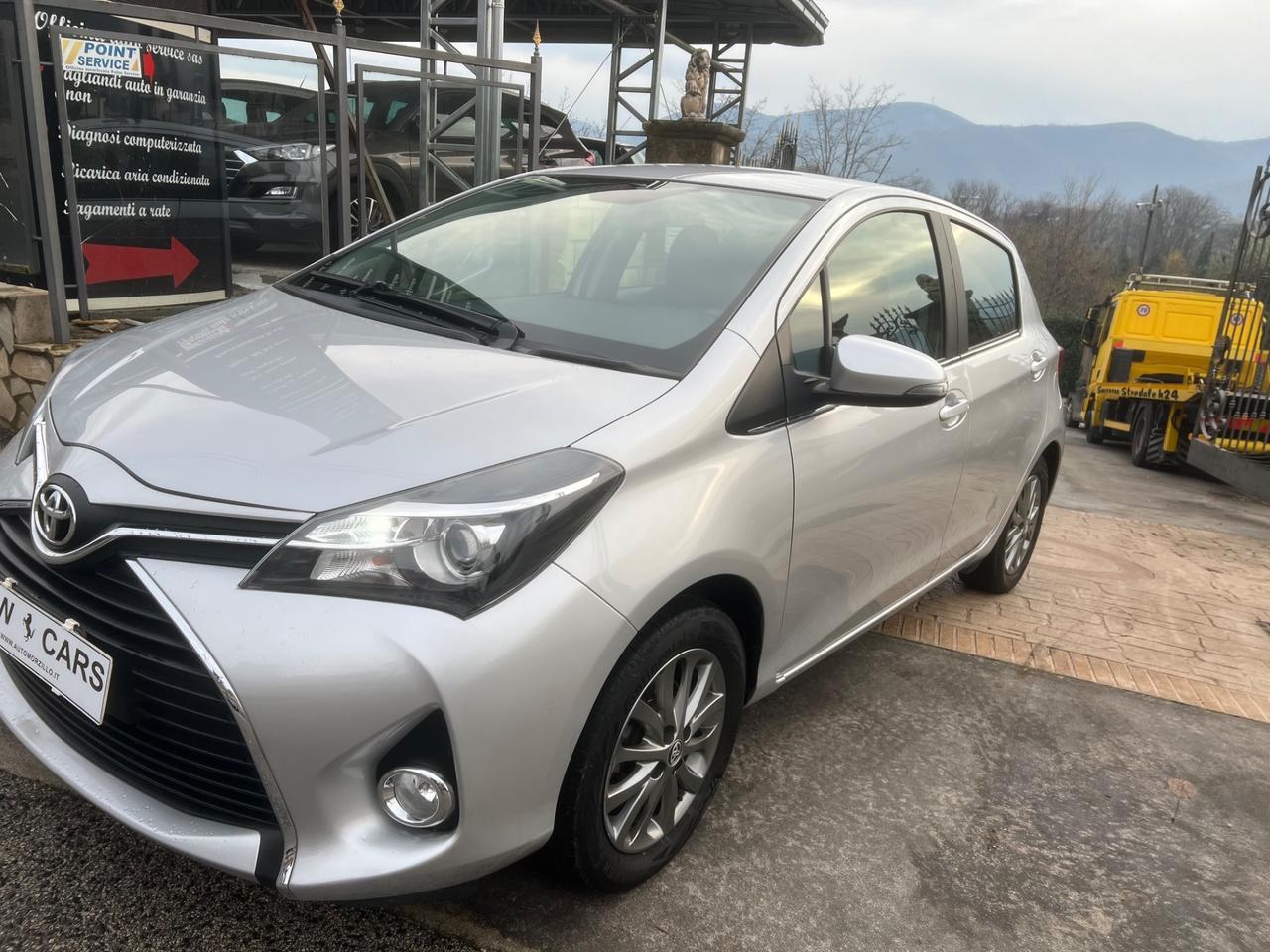 Toyota Yaris 1.0 5 porte Lounge