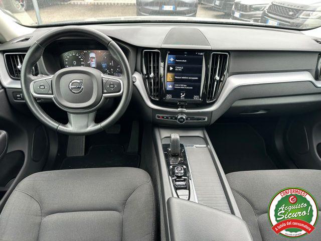 VOLVO XC60 B4 (d) AWD Geartronic Momentum