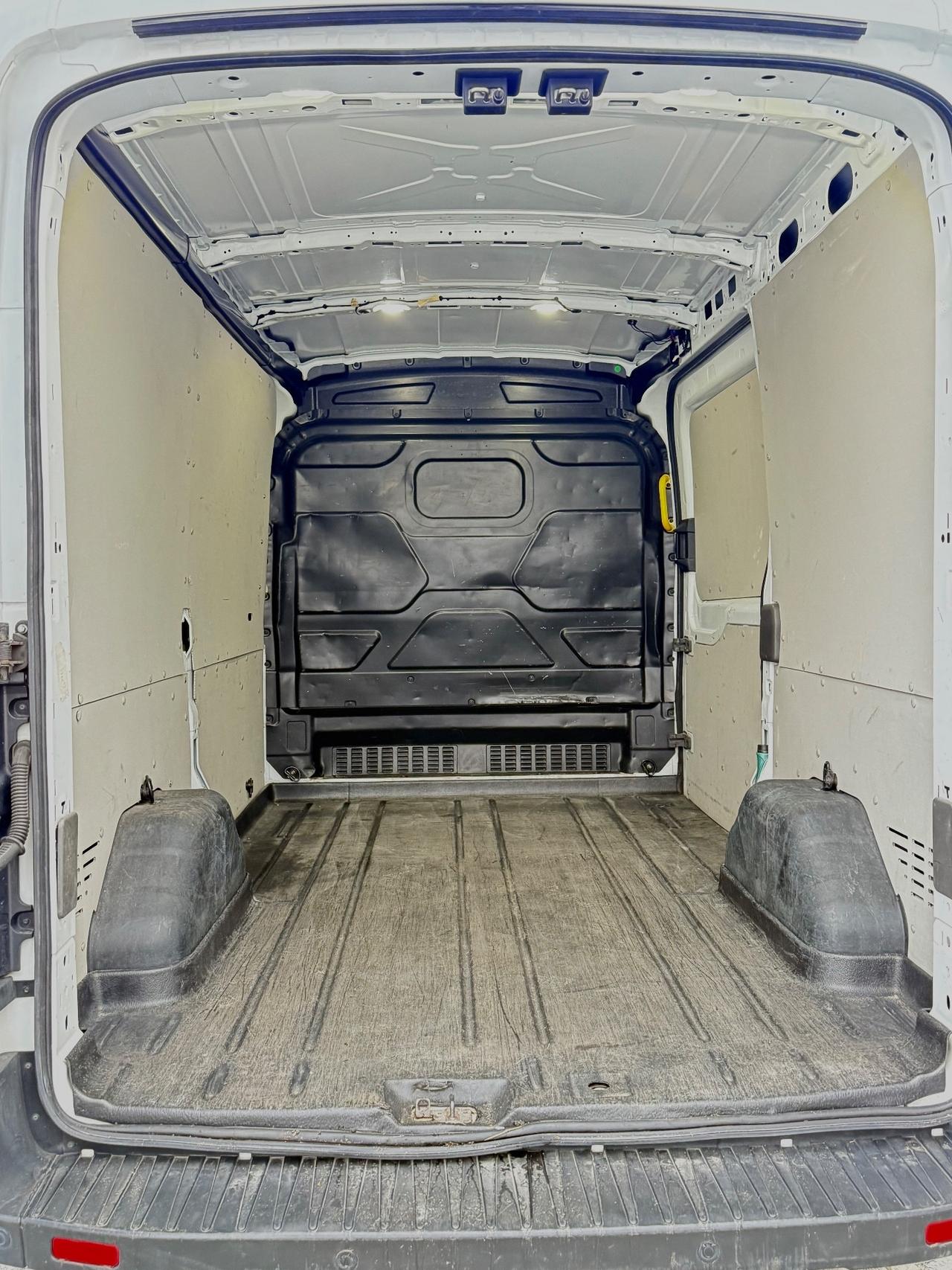 Ford Transit 2.0TDCi EcoBlue 130CV PERFETTO !