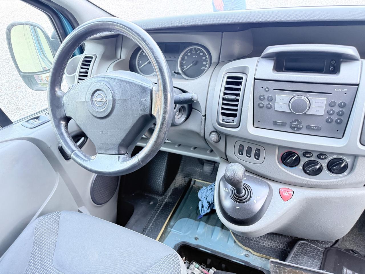 Opel Vivaro 27 2.0 CDTI 120CV PC-TN Combi 9 posti Easytronic