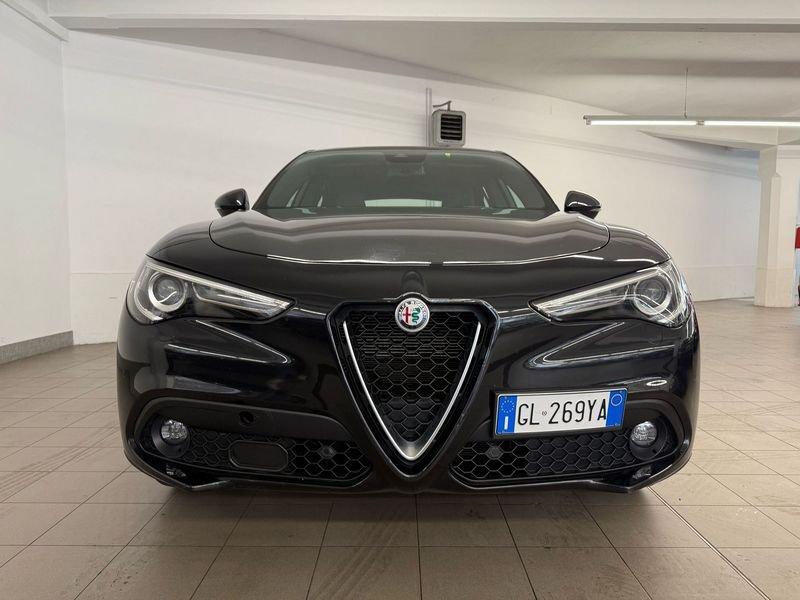 Alfa Romeo Stelvio 2.2 Turbodiesel 160 CV AT8 RWD AUTOCARRO