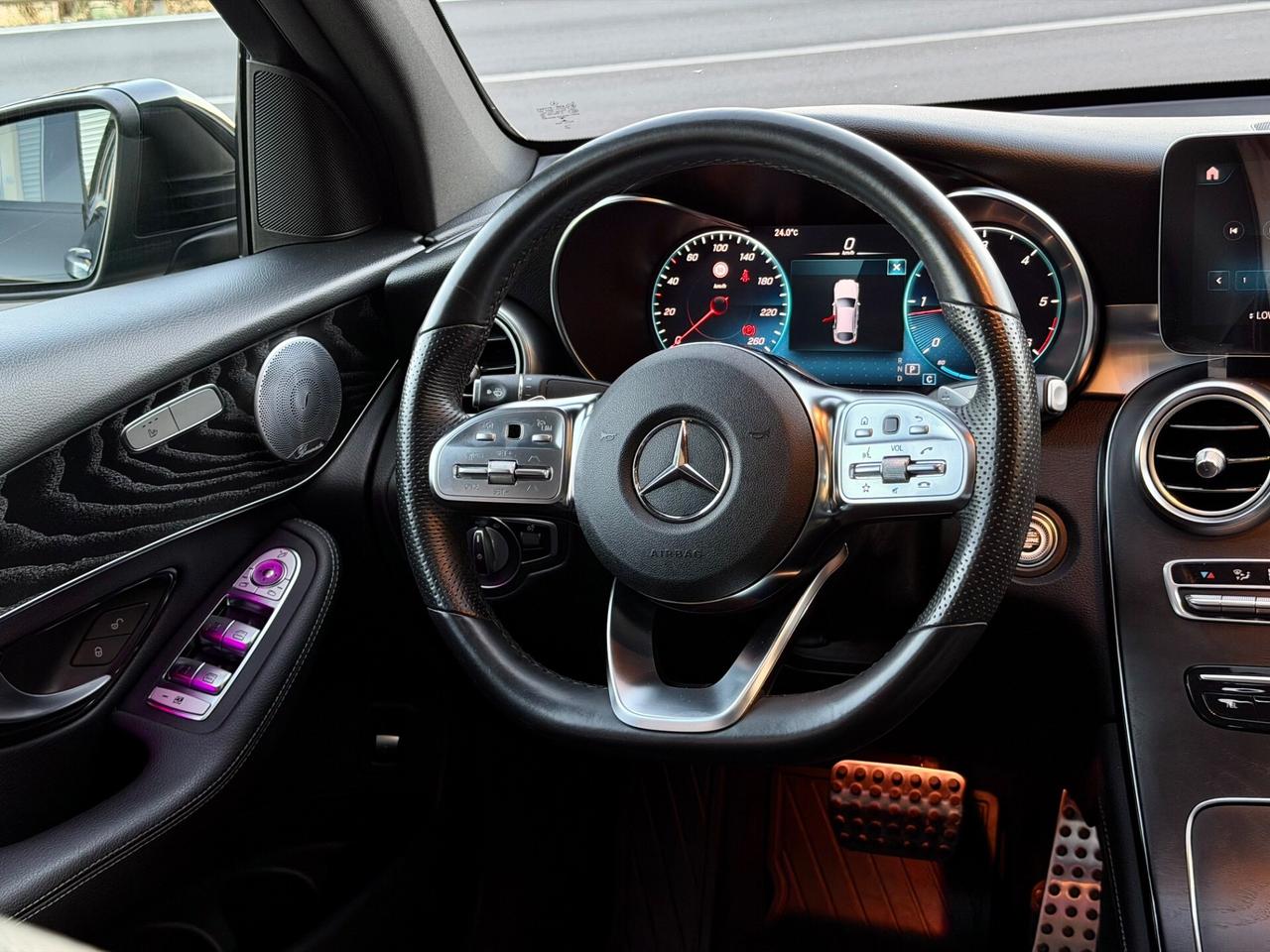 Mercedes-benz GLC 300 d 4Matic AMG Premium - TETTO