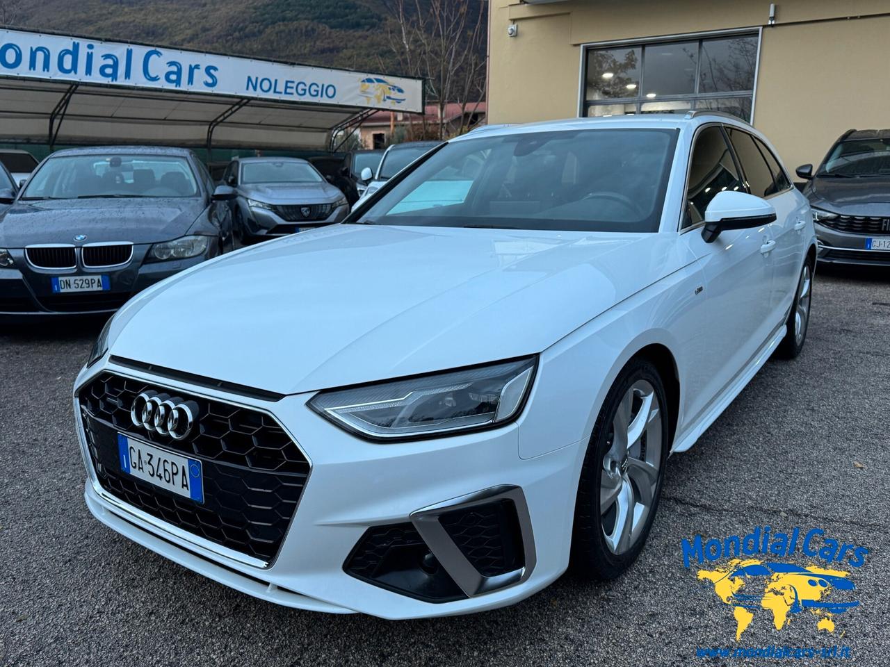 Audi A4 Avant 40 TDI quattro S tronic line edition
