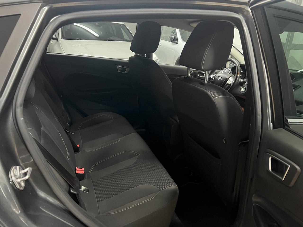 Ford Fiesta 1.4 5p. Bz.- GPL Titanium