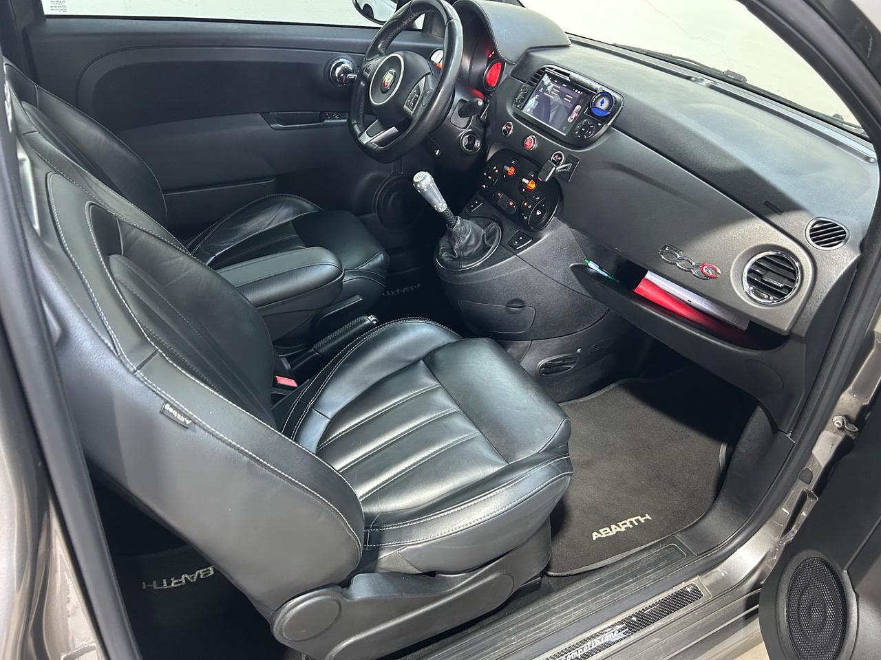 Abarth 595 C 1.4 Turbo T-Jet 160 CV MTA Competizione