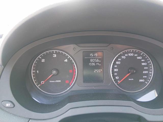 AUDI Q3 2.0 TDI quattro Business