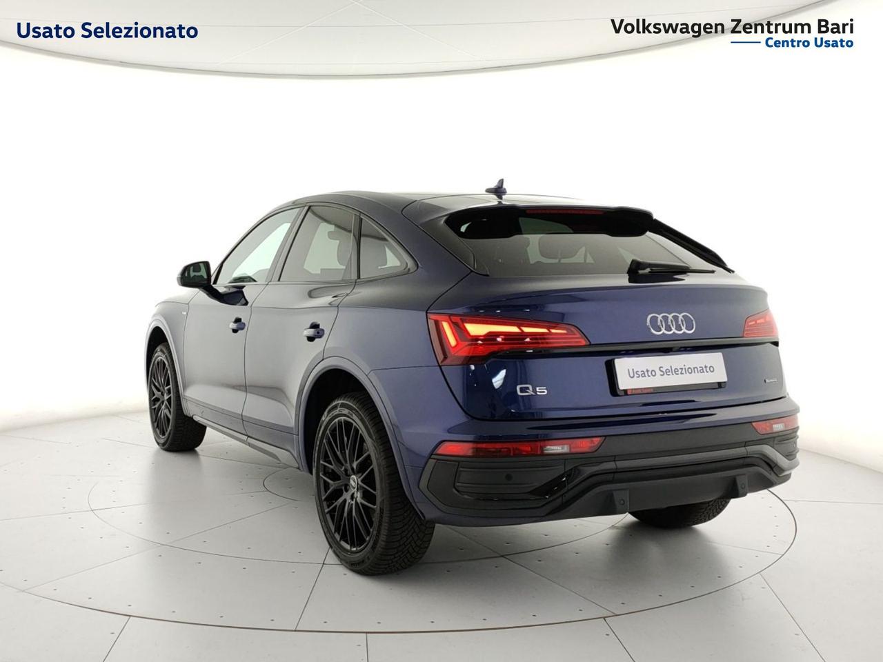 Audi Q5 sportback 40 2.0 tdi mhev 12v s line quattro s-tronic