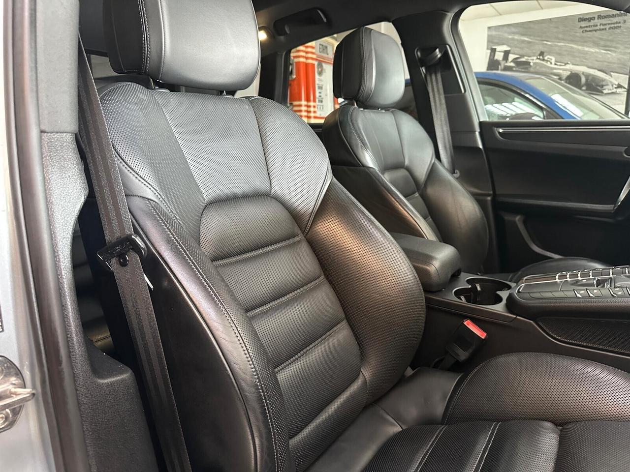 Porsche Macan 2.0 PDK FULL FULL OPT SEMPRE TAGLIANDATA PERFETTA!!!!!!!