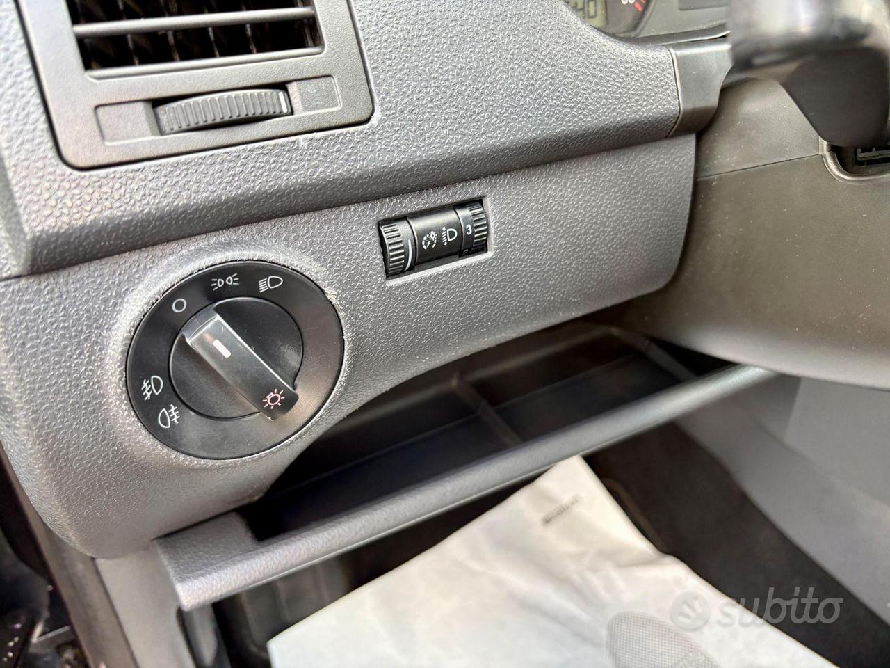 VOLKSWAGEN POLO 1.4 TDI COMFORTLINE (70CV) 5P