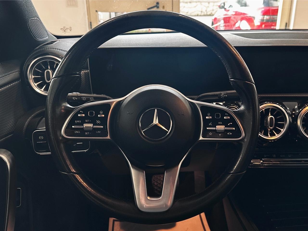 Mercedes-Benz CLA 200d Premium - 2021 - TRATTABILE