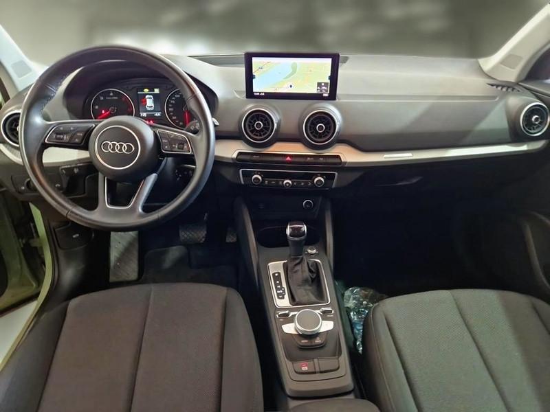 AUDI Q2 2.0 30 TDI BUSINESS S TRONIC SUV