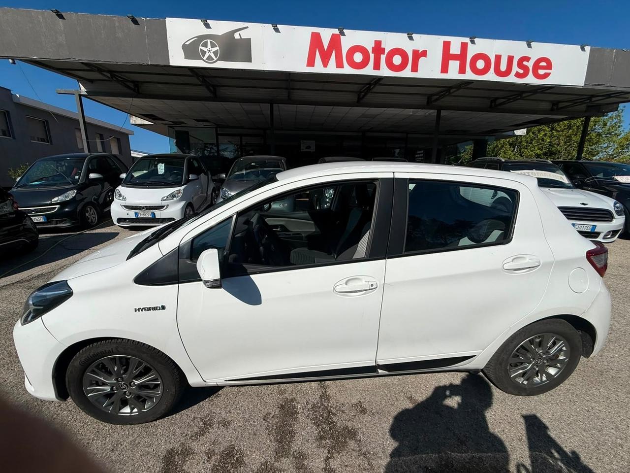 Toyota Yaris 1.5 Hybrid 5 porte Business