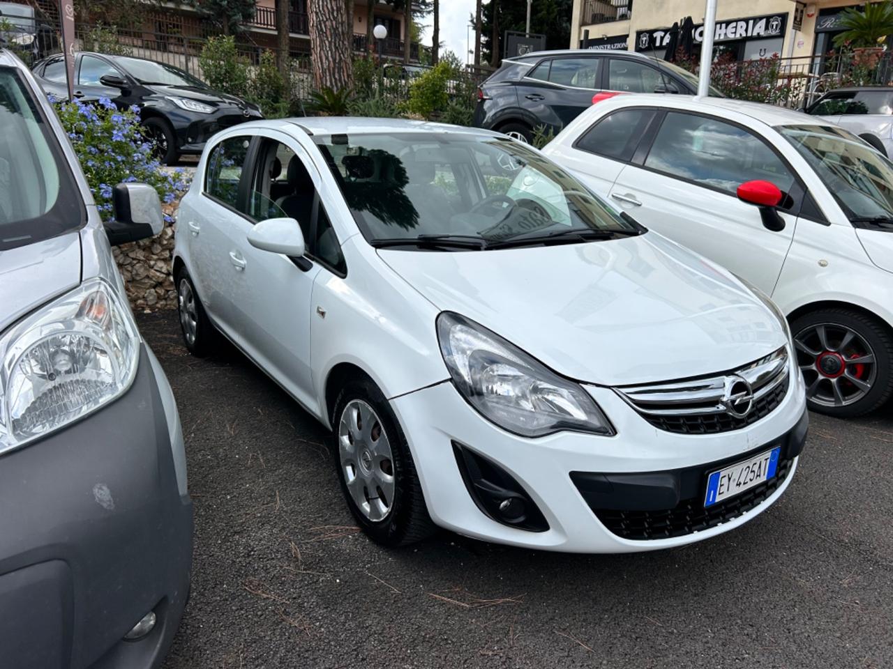 Opel Corsa 1.2 5 porte n-Joy