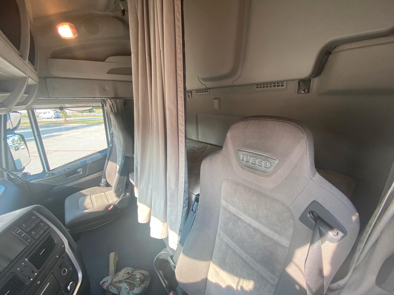 IVECO ECOSTRALIS 460 EEV HI-WAY