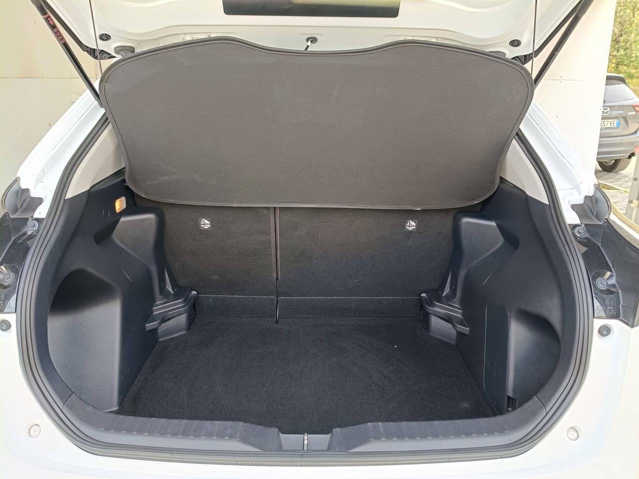 TOYOTA Yaris Cross - Yaris Cross 1.5h Active fwd 116cv e-cvt