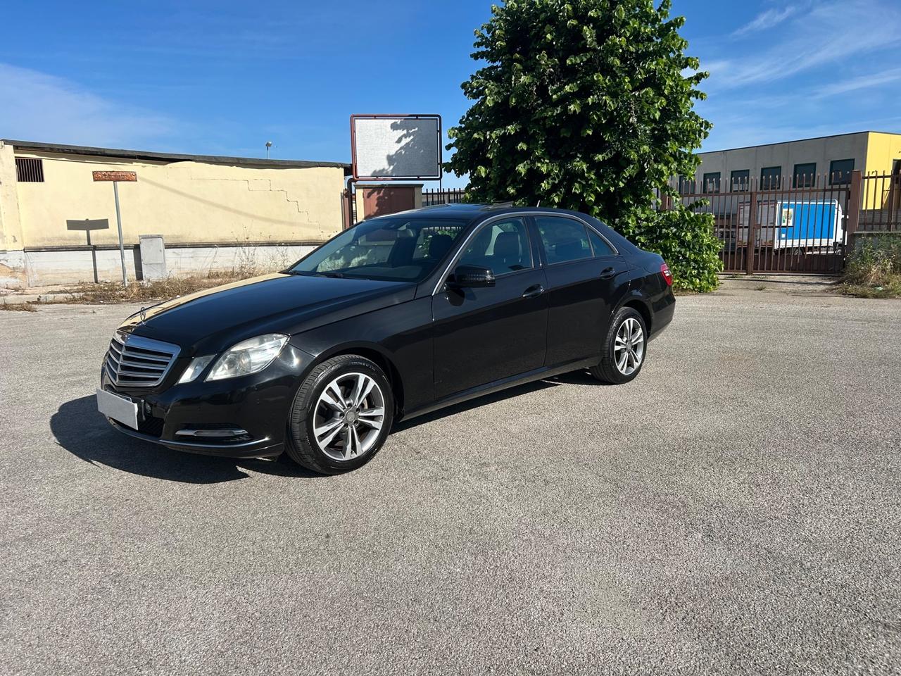 Mercedes-benz E 200 CDI Premium
