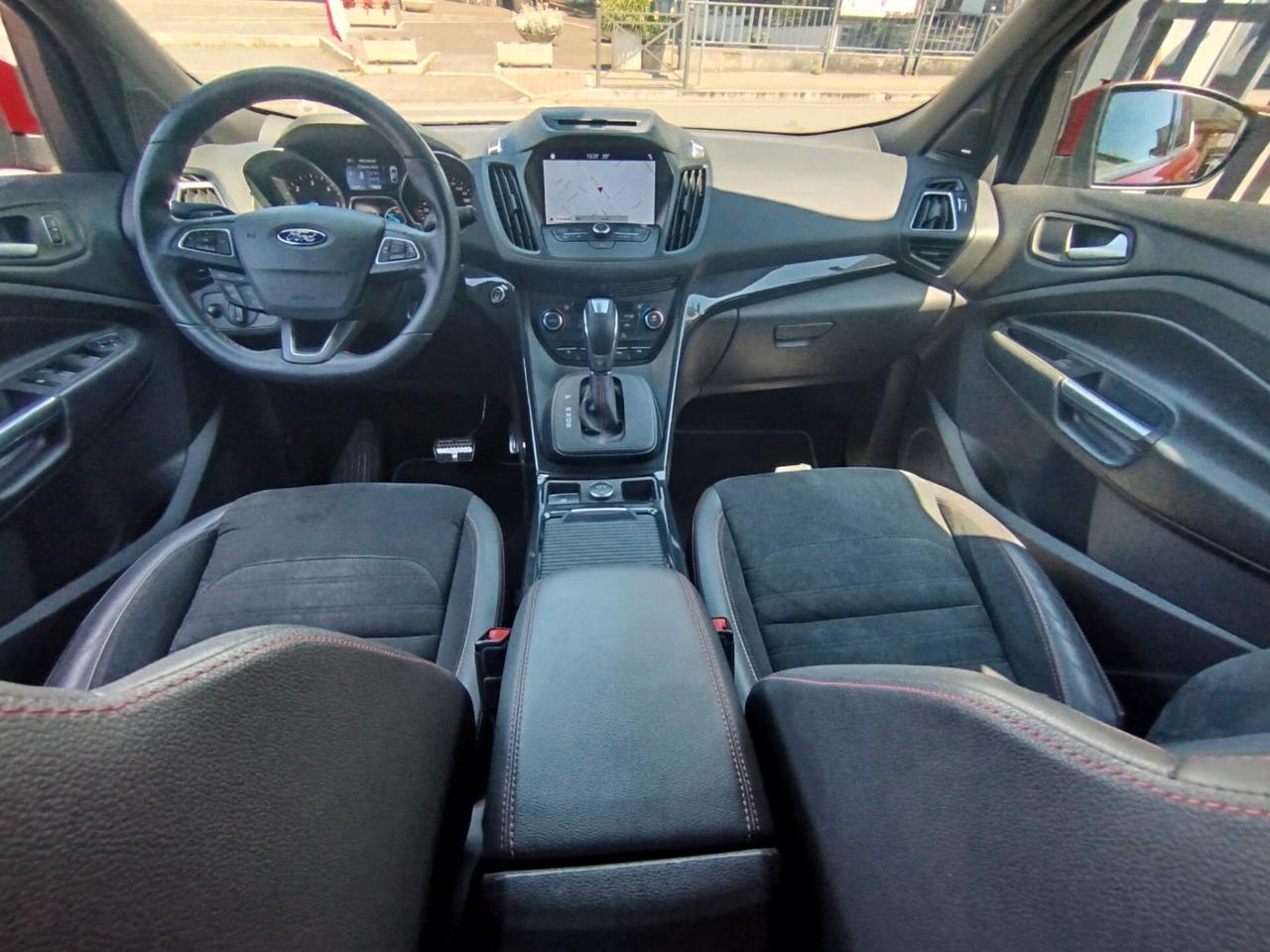 KUGA ST-LINE AWD 150cv *PREZZO VERO* AUTOMATICA- IVA DEDUCIBILE